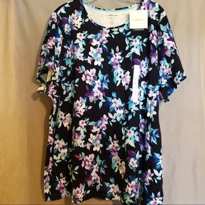 NWT Floral T-shirt lots of colorful flowers 3X
